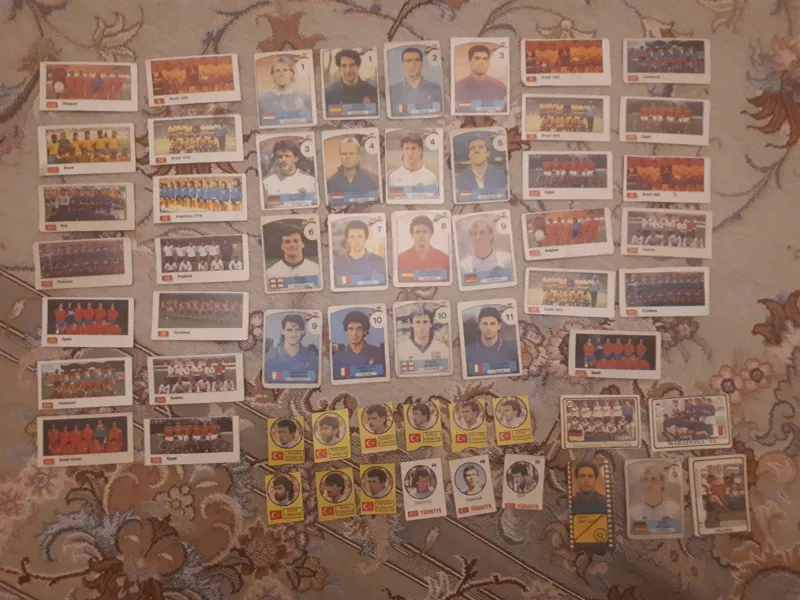 عکس آدامس کارتی