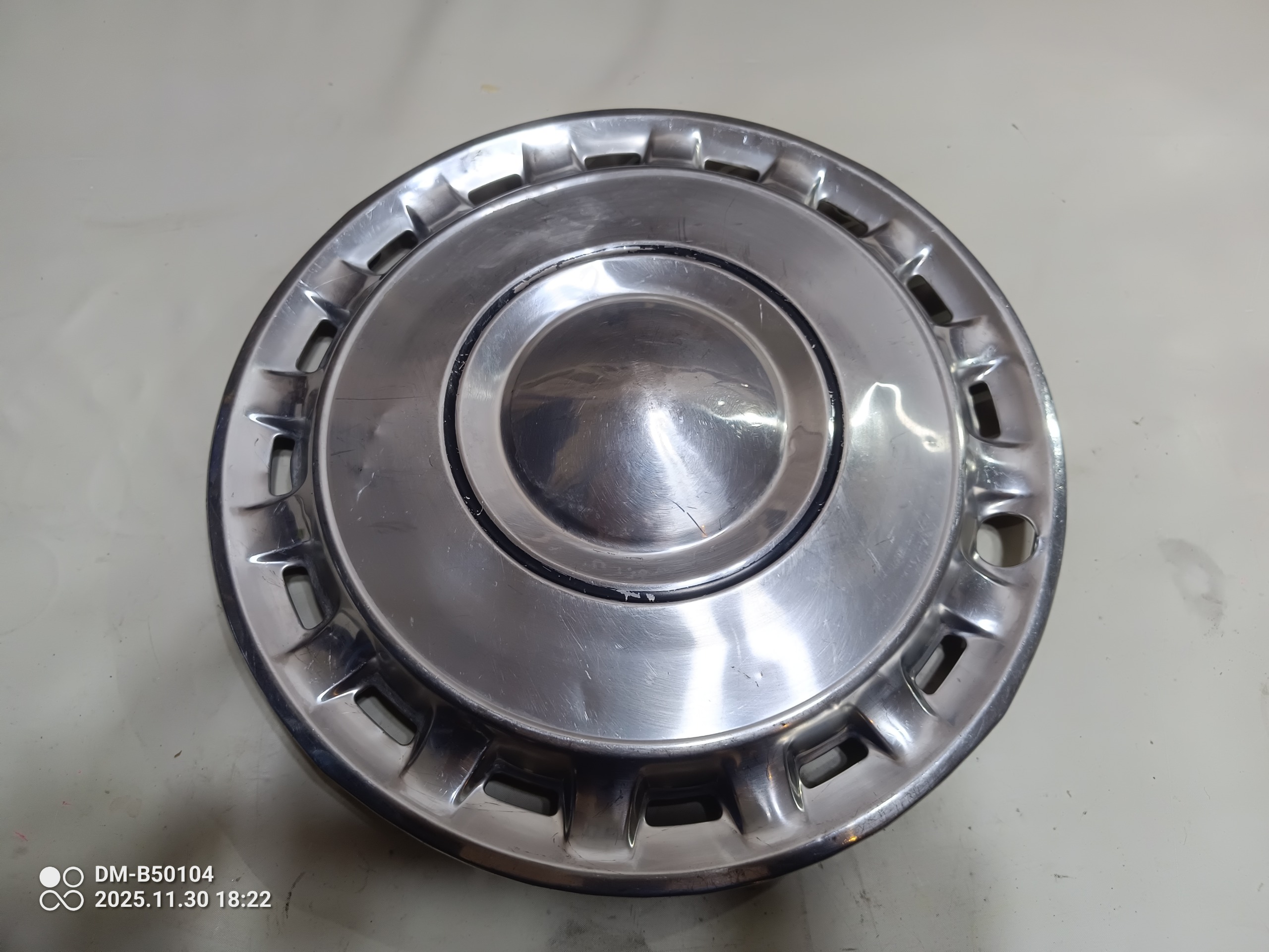 قالپاق تویوتا کرونا