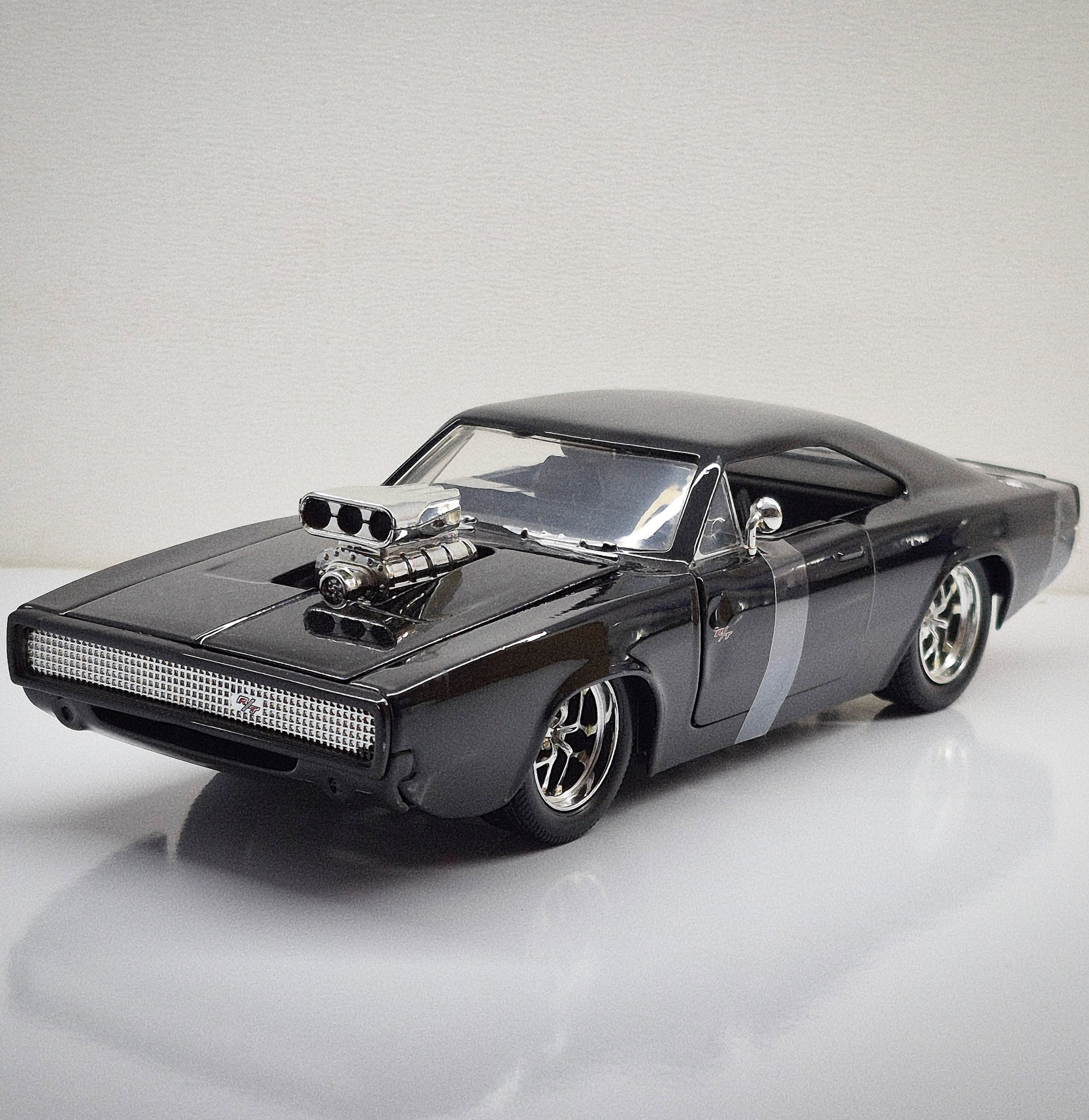 ماکت Dodge Charger R/T برند Jada
