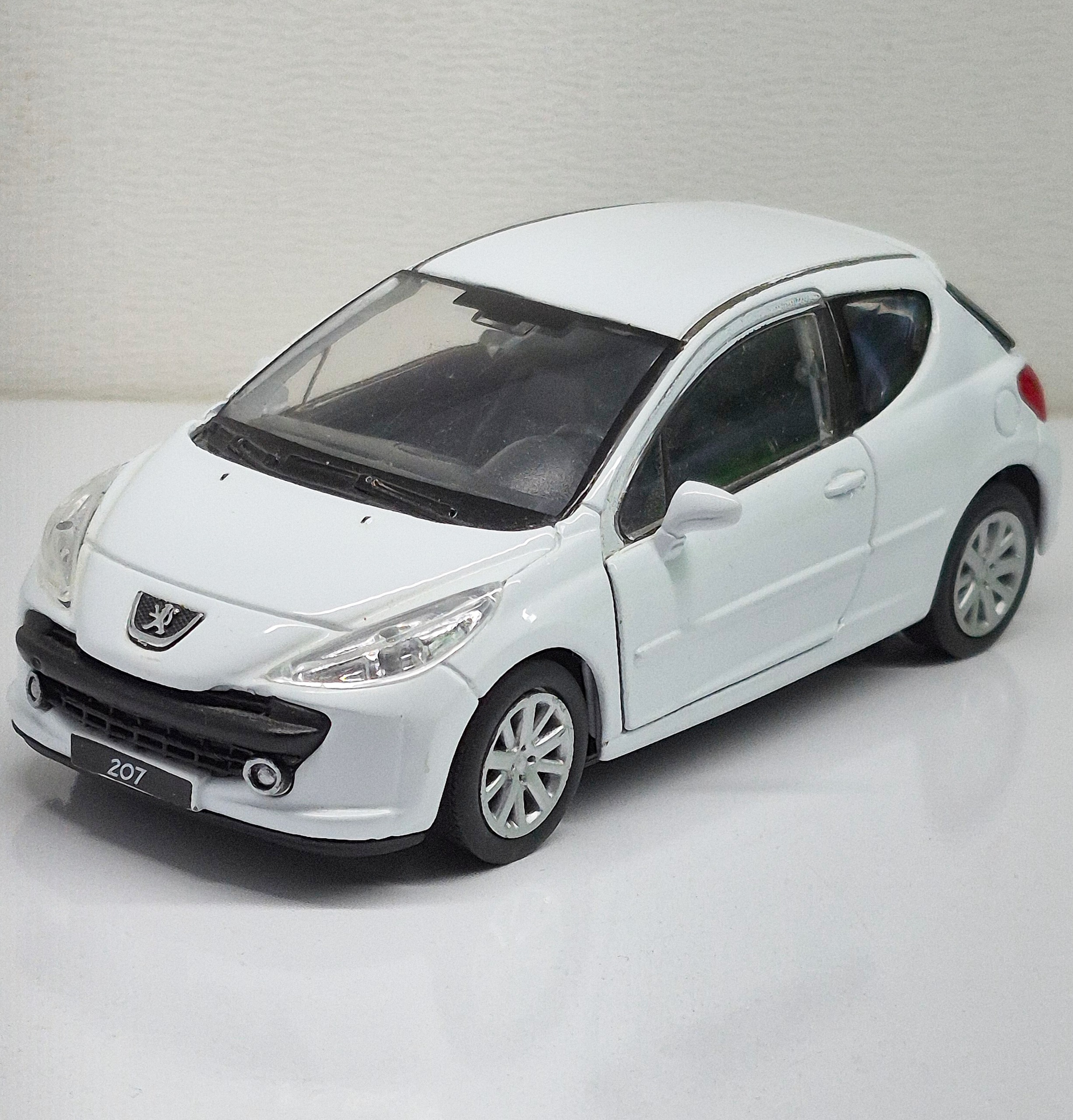 ماکت Peugeot 207 برند Welly