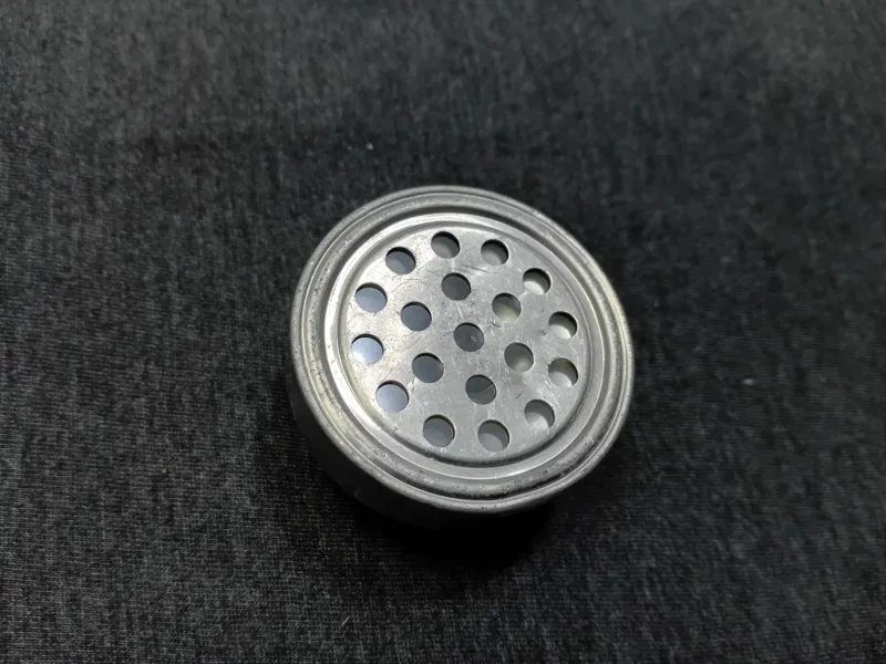 بلندگو داخل گوشی تلفن های قدیمی