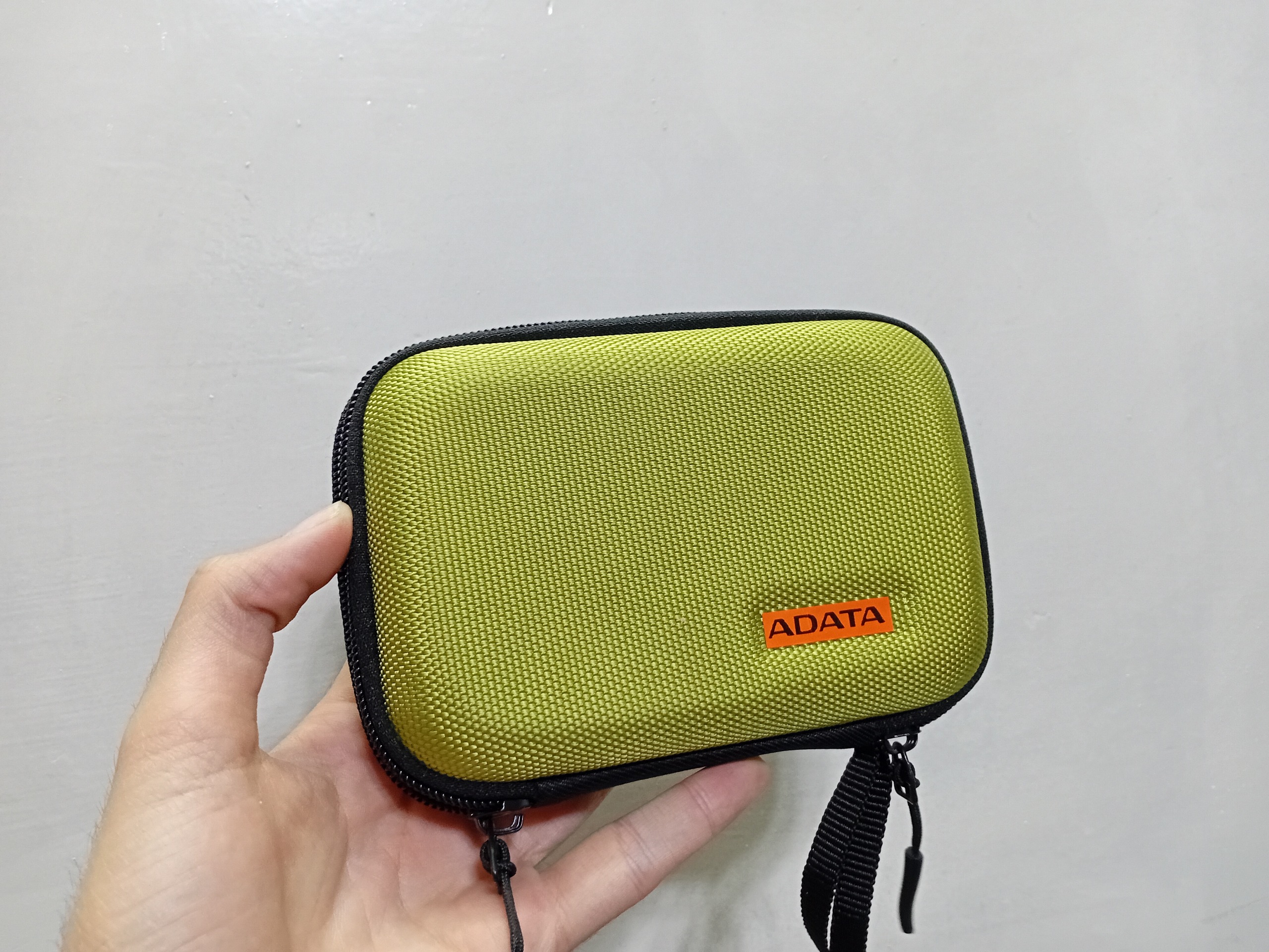 کیف هارد اکسترنال مدل  ADATA