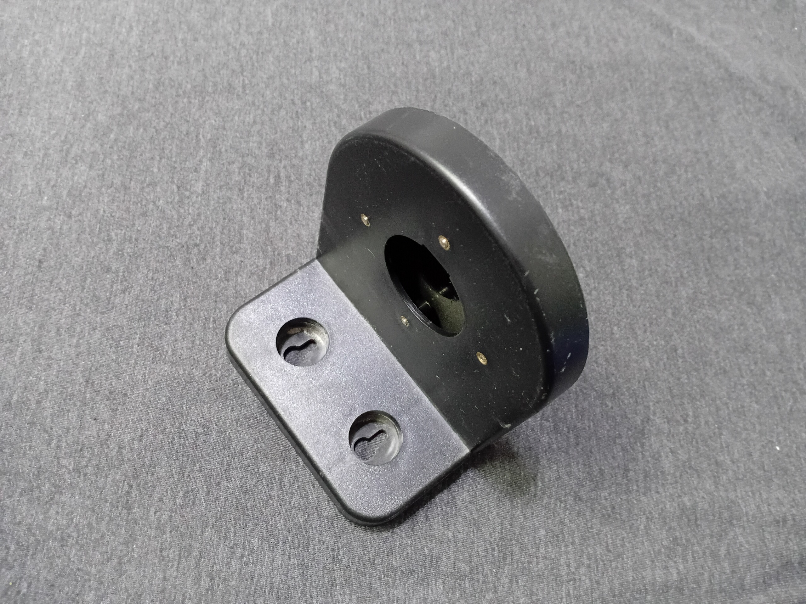 پایه دوربین مداربسته آکبند طبق تصاویر