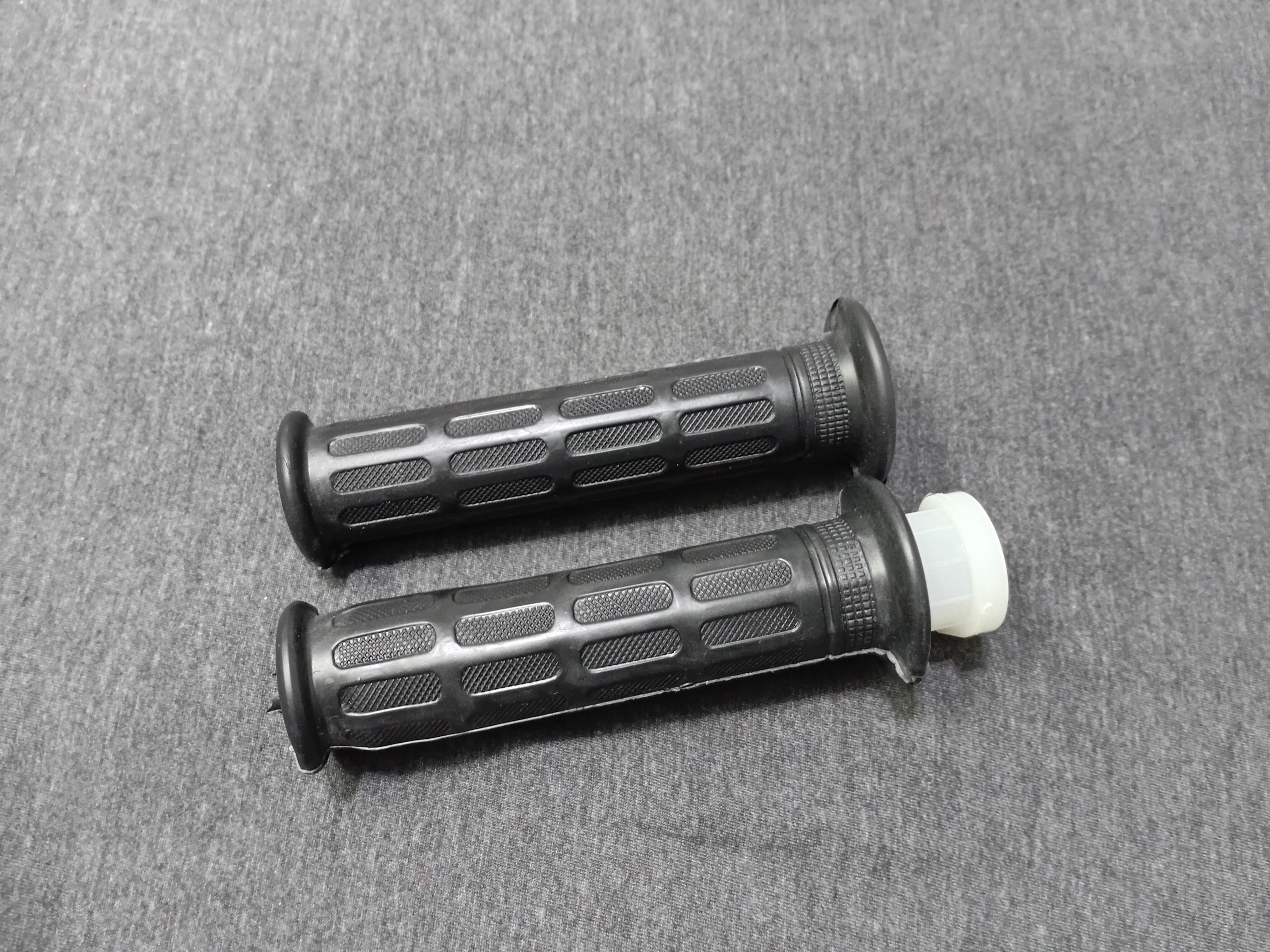 دسته گاز فرمون موتورسیکلت