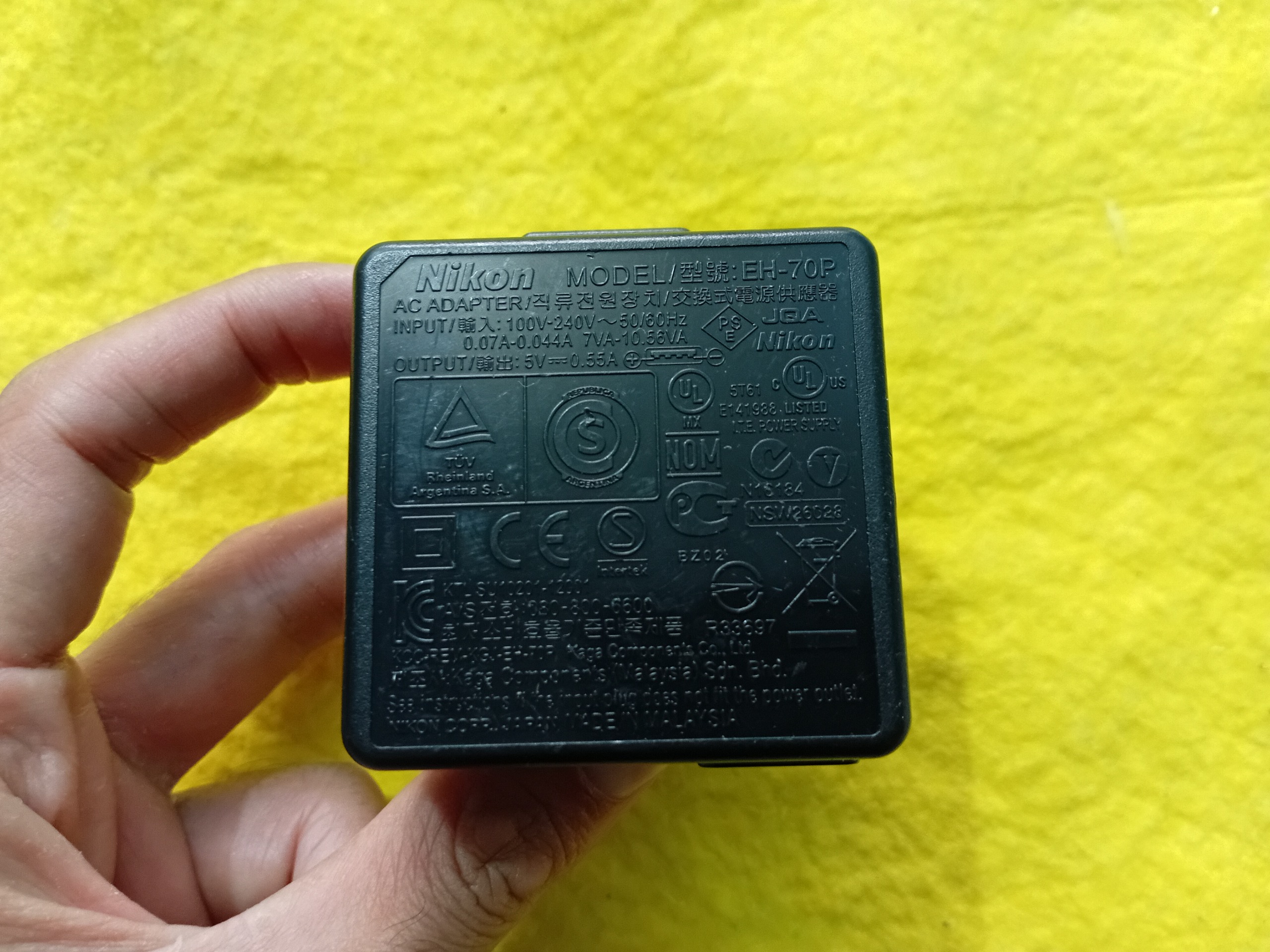 شارژر دیواری دوربین نیکون EH-70P