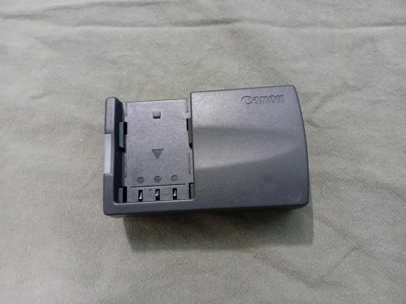 شارژر باتری دوربین کانن CB-2LTE کمیاب