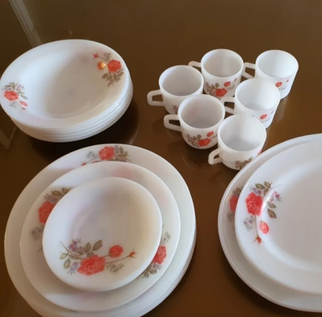 سرویس غذاخوری قدیمی 6 نفره