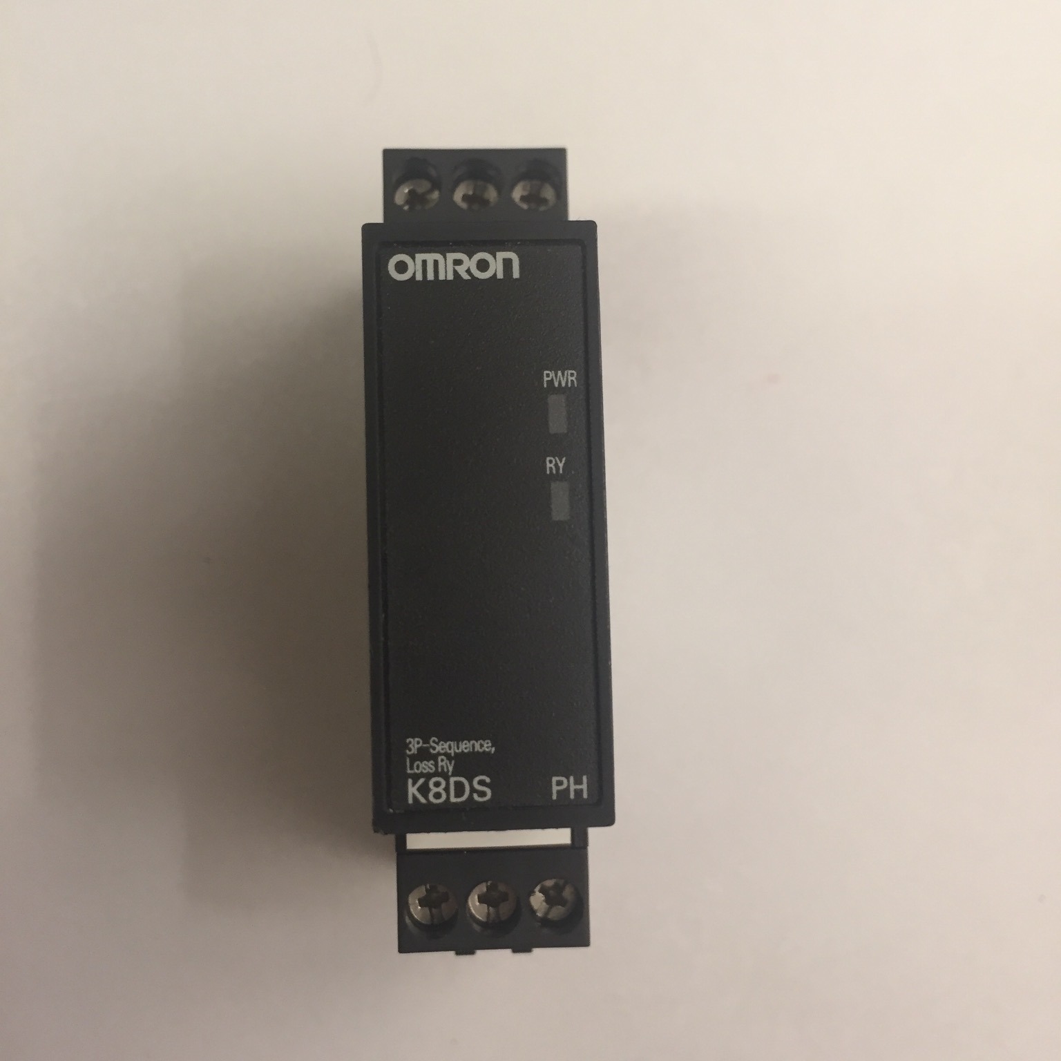 کنترل فاز امرون omron