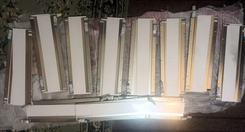 بک لایت خشتی تلویزیون