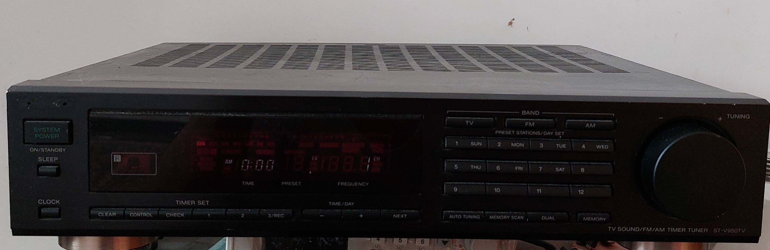 تیونر سونی ال بی تی SONY lBT V950