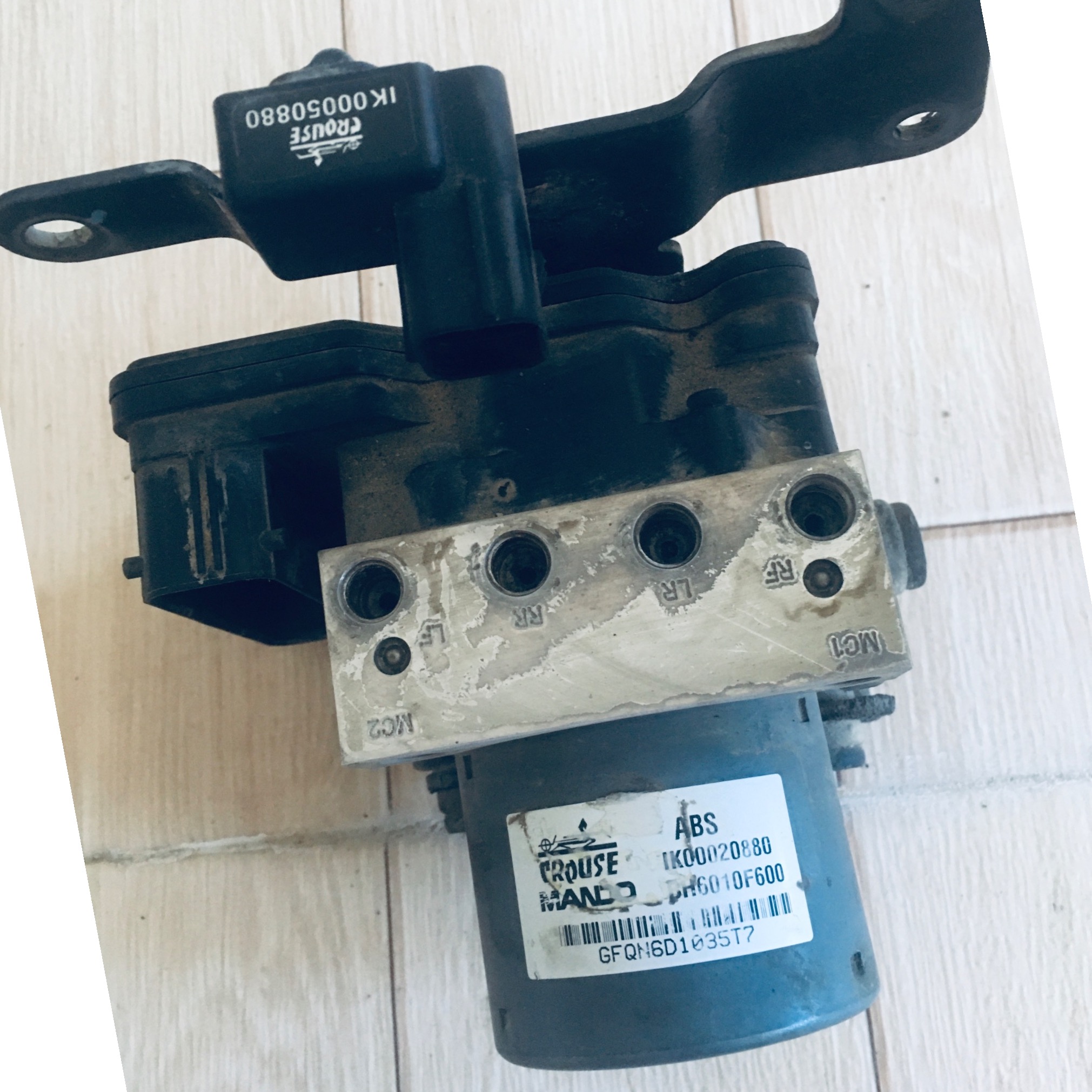 بلوک ABSپژو405مارک ماندو کروزاصلی