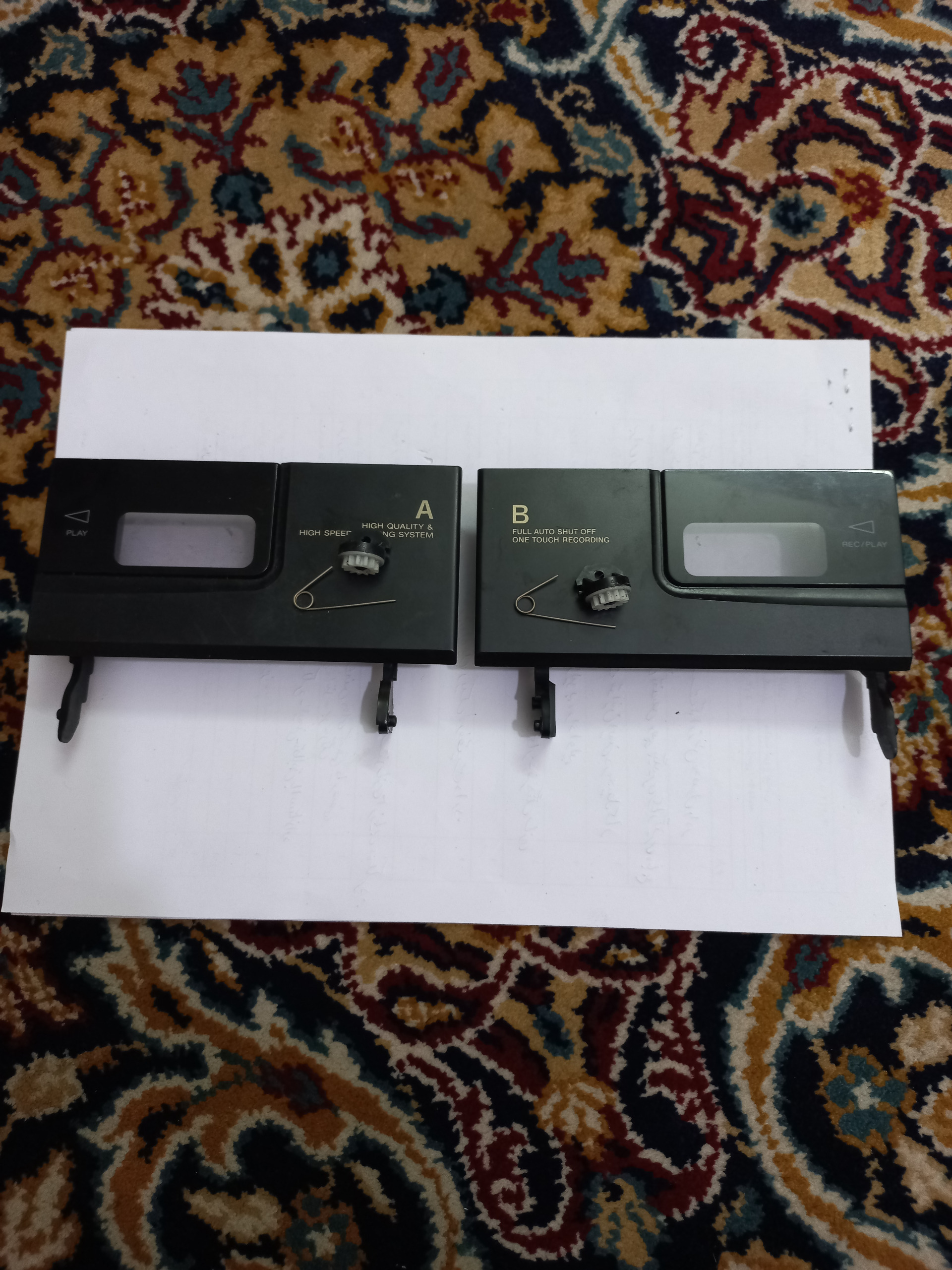 درب کاست ، فنر و دنده آسانسوری سونی