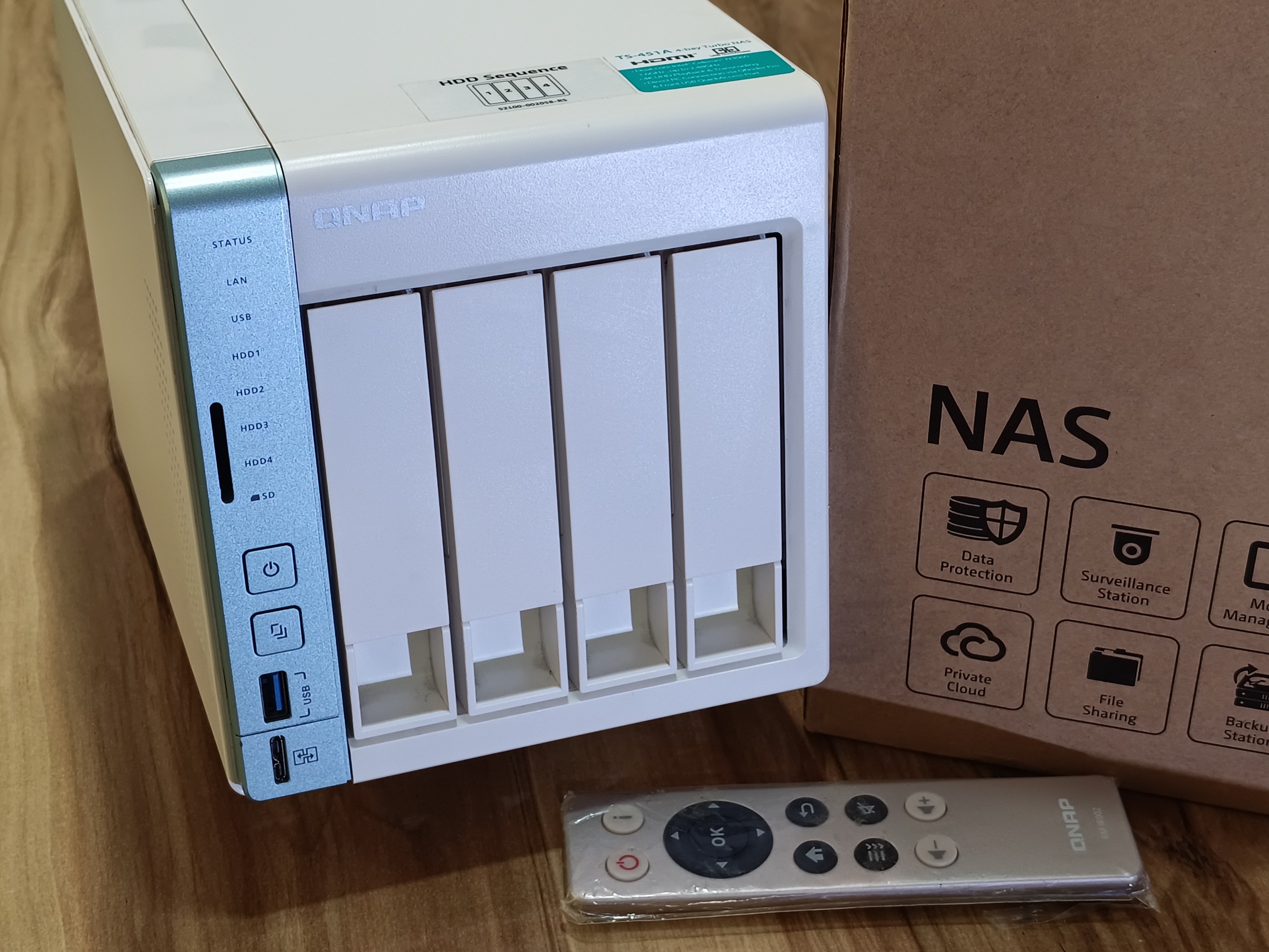 ذخیر ساز تحت شبکه QNAP TS 451A