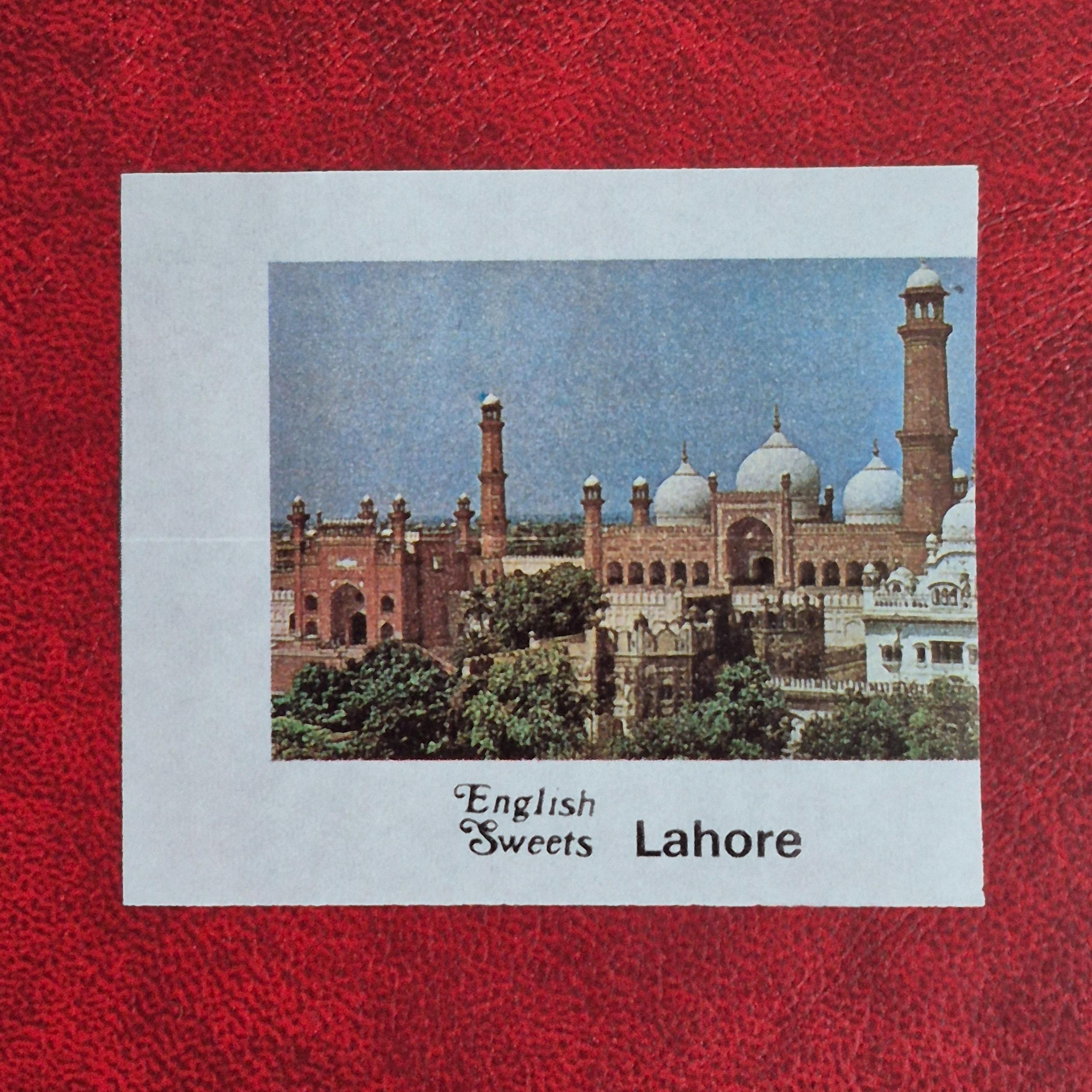 یک برگ عکس آدامس قدیمی