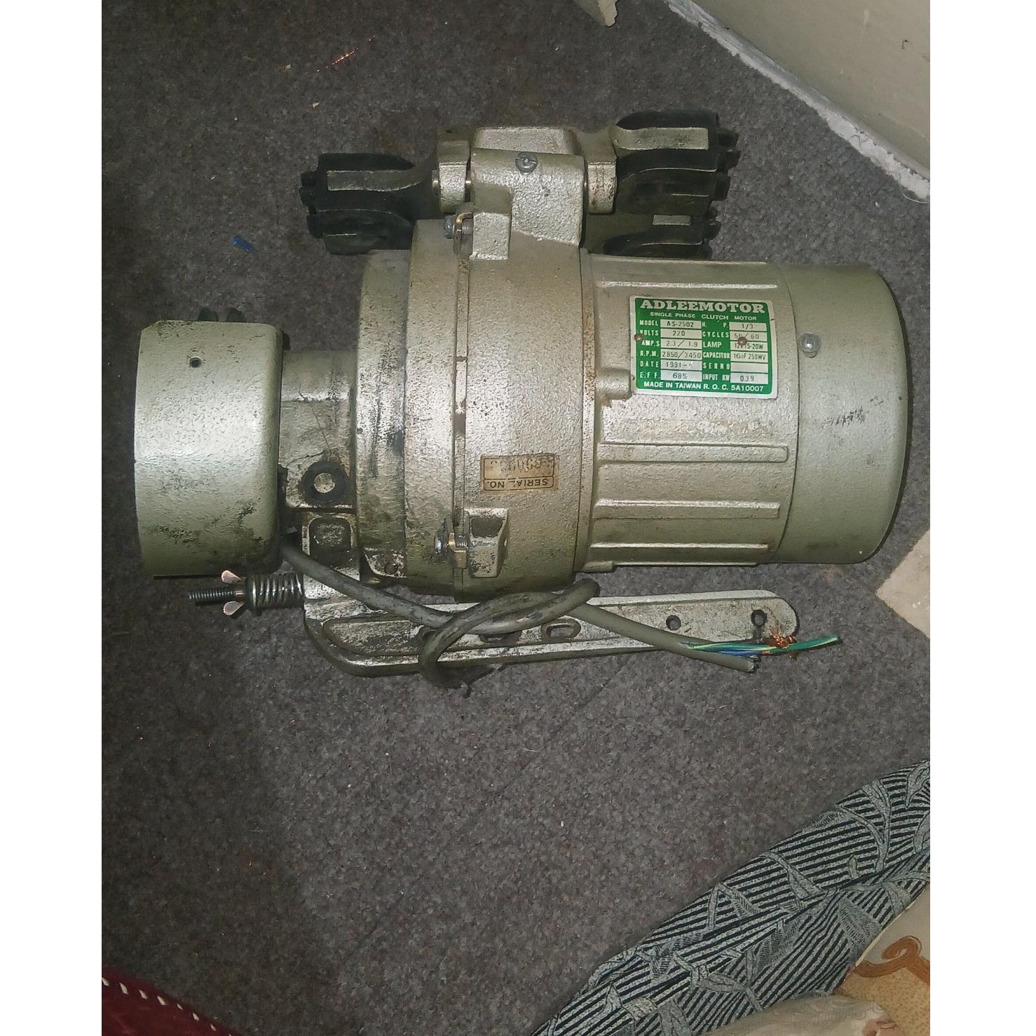 دینام چرخ صنعتی