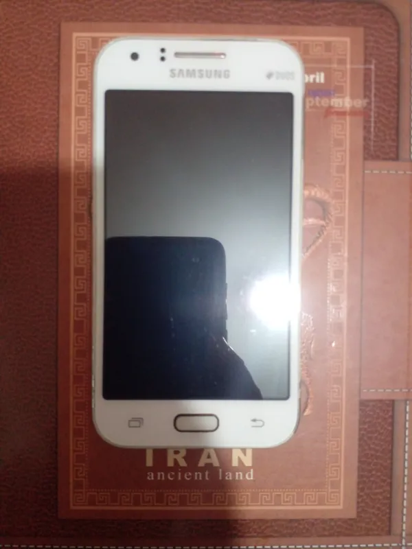 گوشی سامسونگ j1