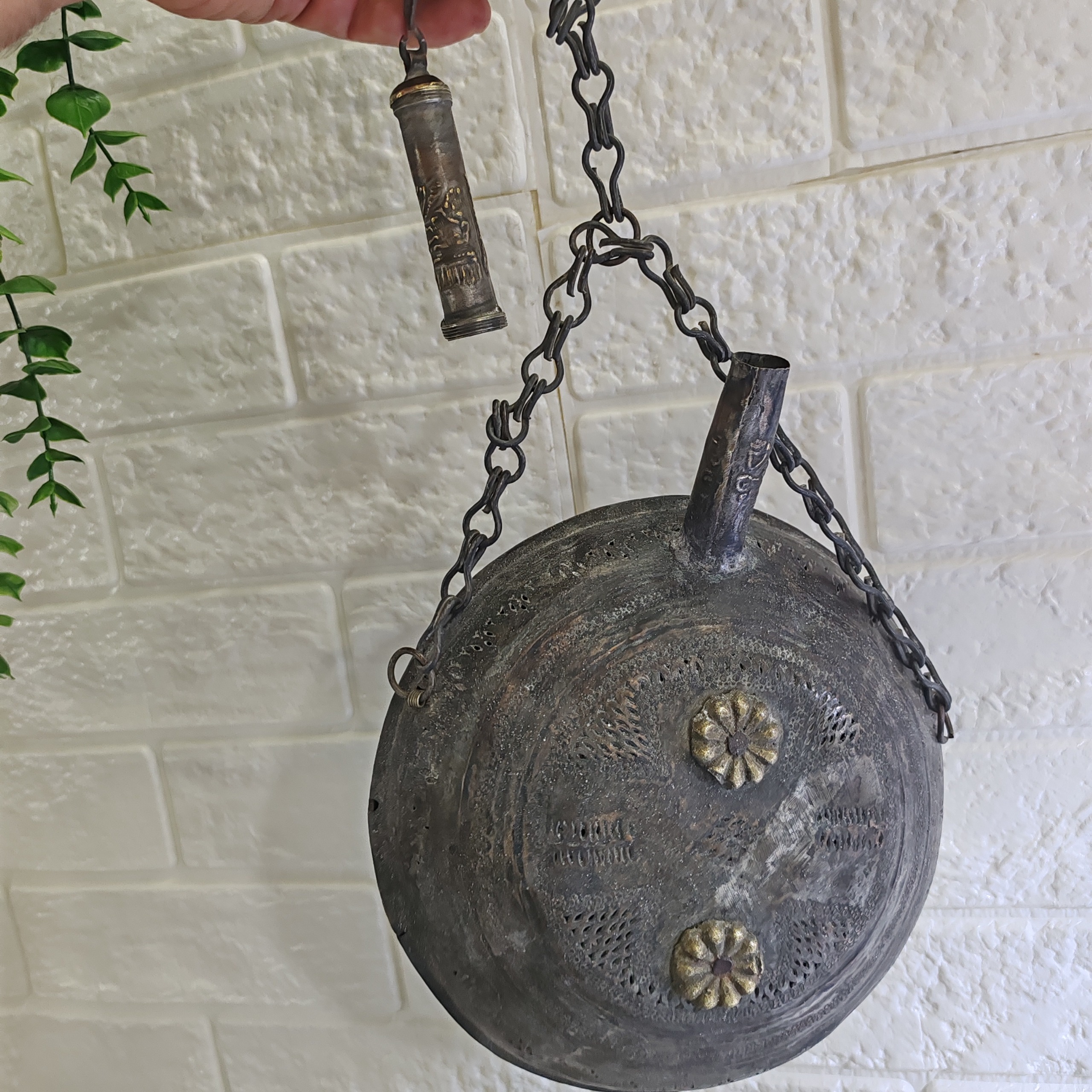 ساچمه دان قدیمی زیرخاکی سالم گنجینه ای بی همتا