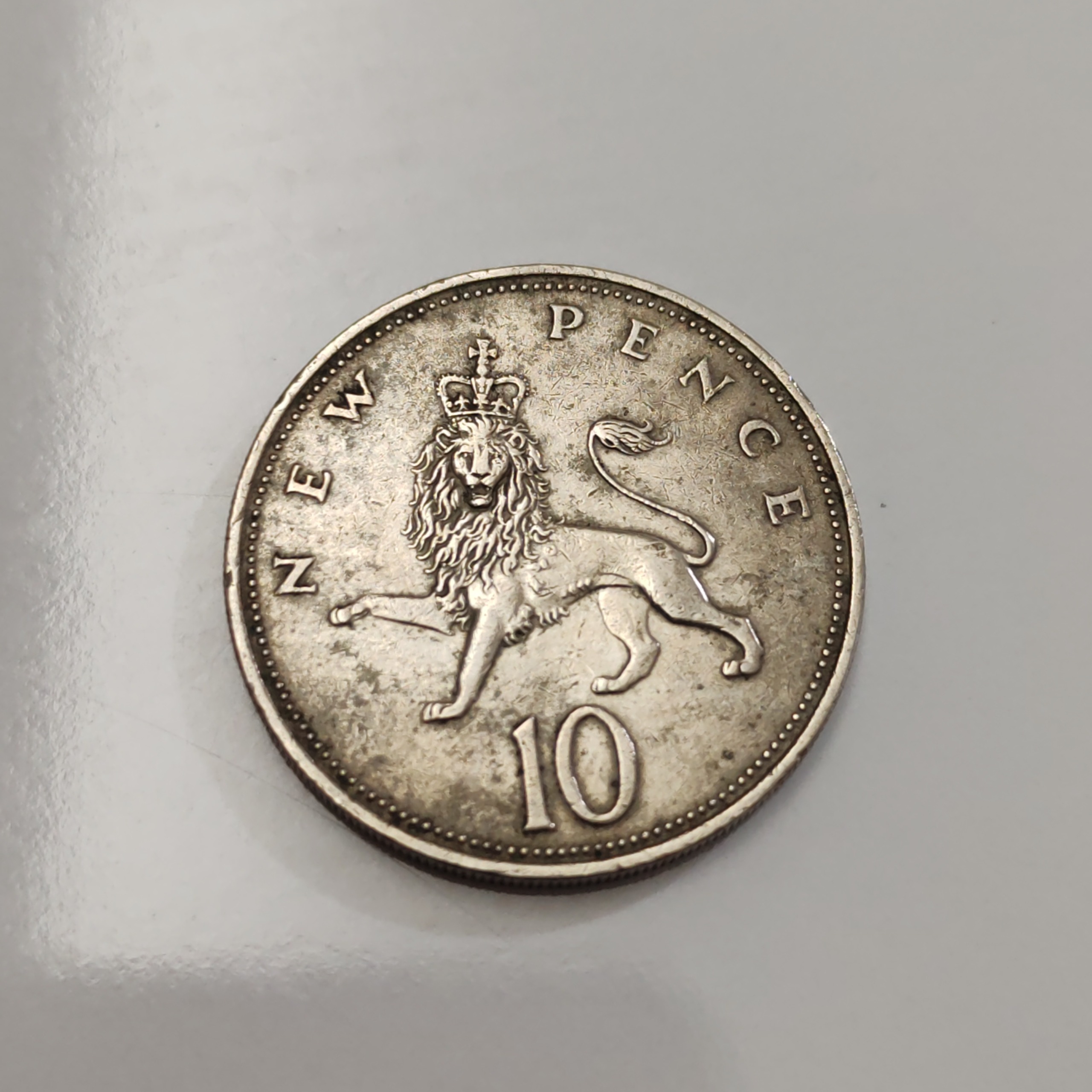سکه خارجی قدیمی 10پنی الیزابت دوم 1971 کلکسیونی