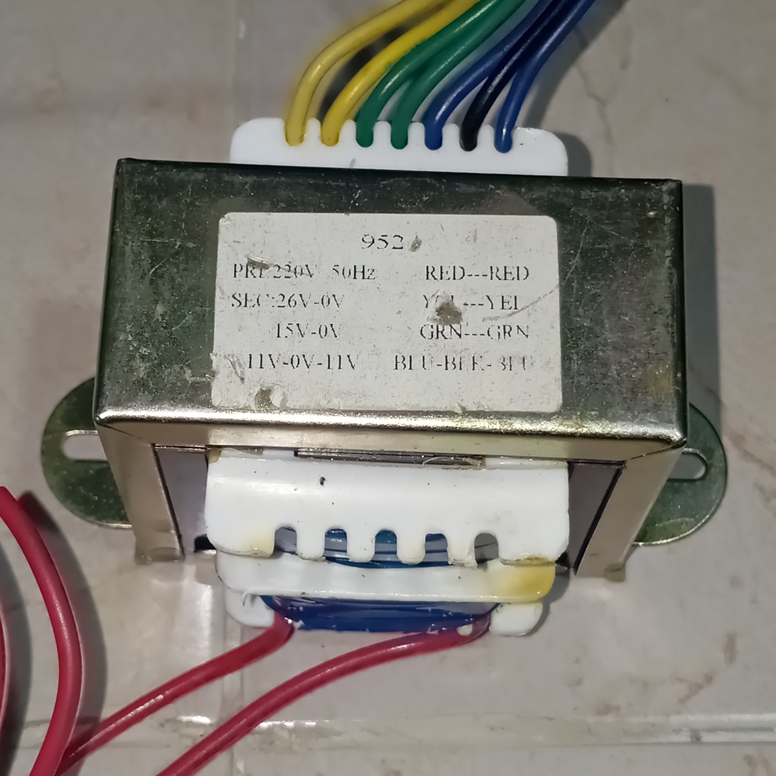 ترانس 220 به 26v , 15v , 11v