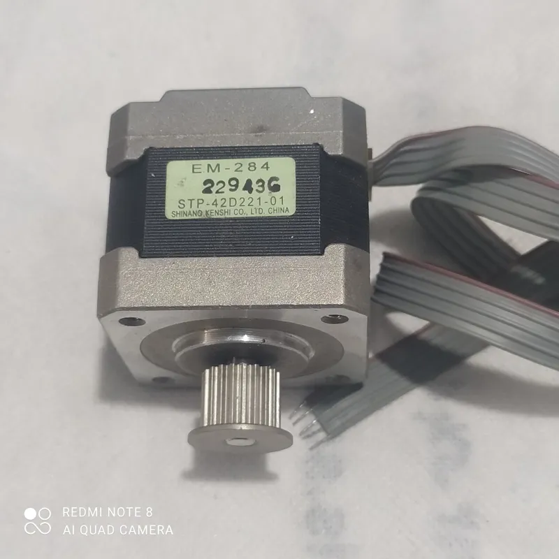 استپ موتور EM-284