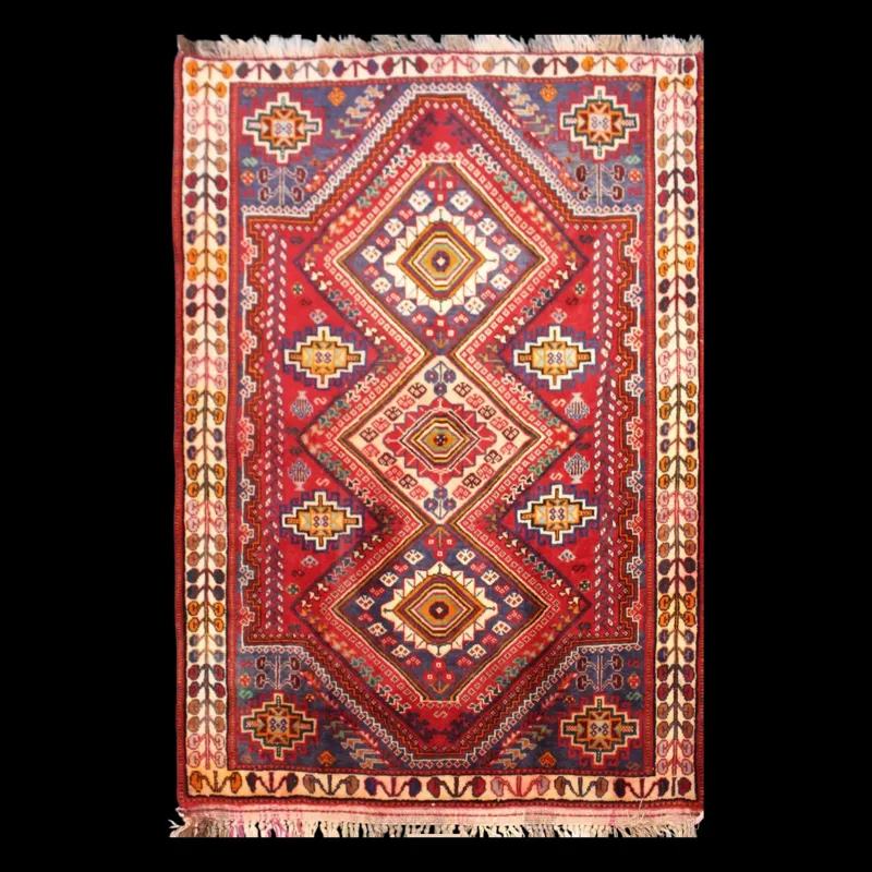 قالیچه دستبافت قشقایی سه چشم