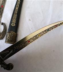 یک