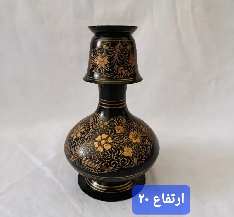 تنگ فلزی با بک لیوان