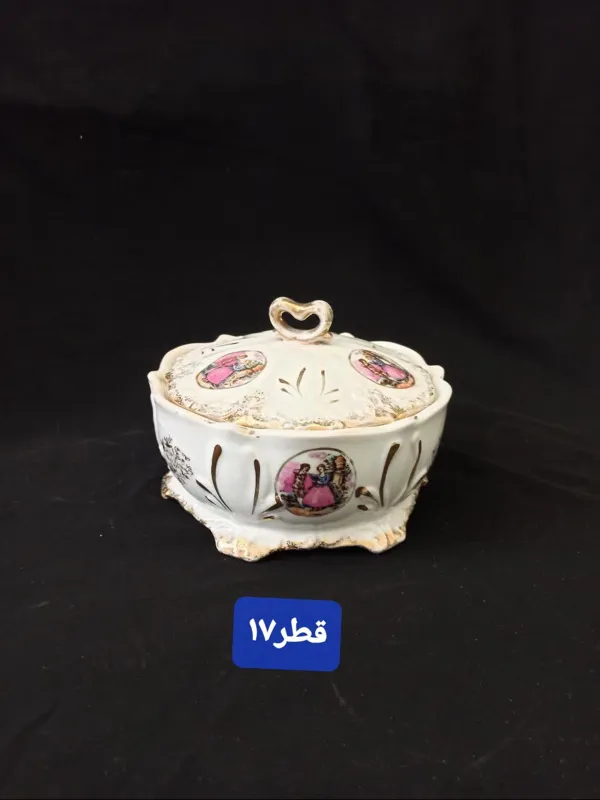 شکلاتخوری دنسی ژاپن