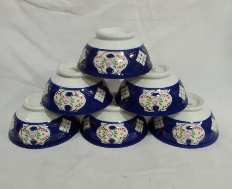 یکدست پیاله قدیمی