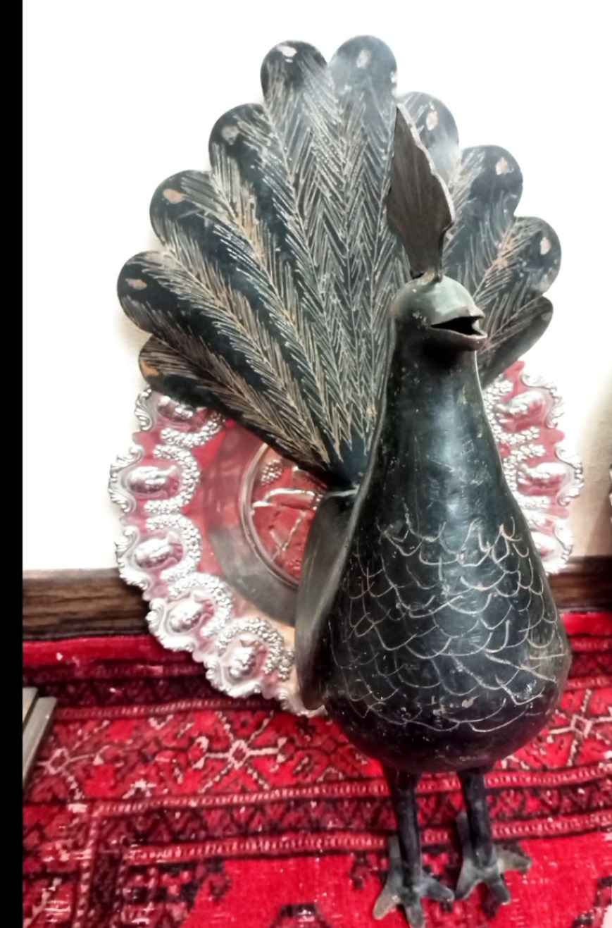 مجسمه بزرگ قدیمی