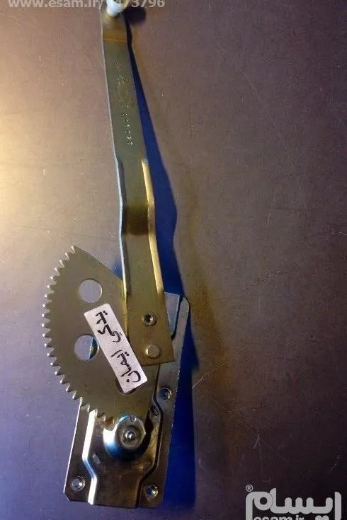 دستگاه شیشه بالابرجلوپیکان قدیم شیشه لچکی دار