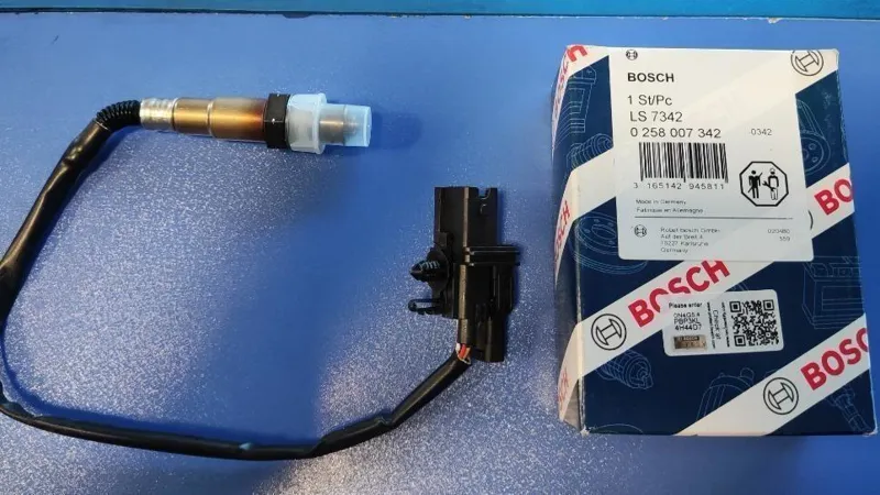 سنسور اکسیژن 6 فیش EF7 موتور ملی - BOSCH