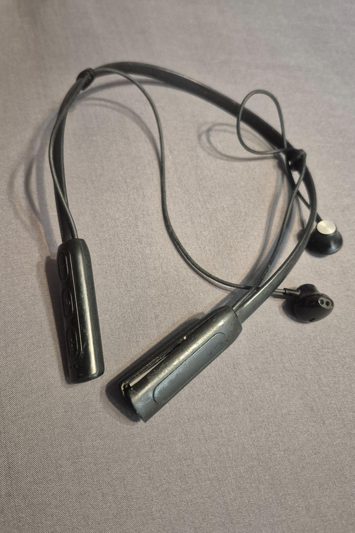 هدفون بی سیم مدل TS-018