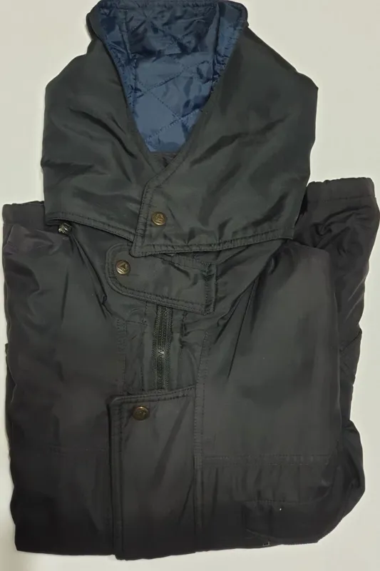 کاپشن مهندس پرواز ایران ایر