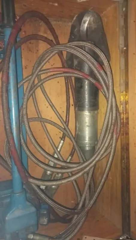 قیچی کابل بر هیدرولیک آلمانی