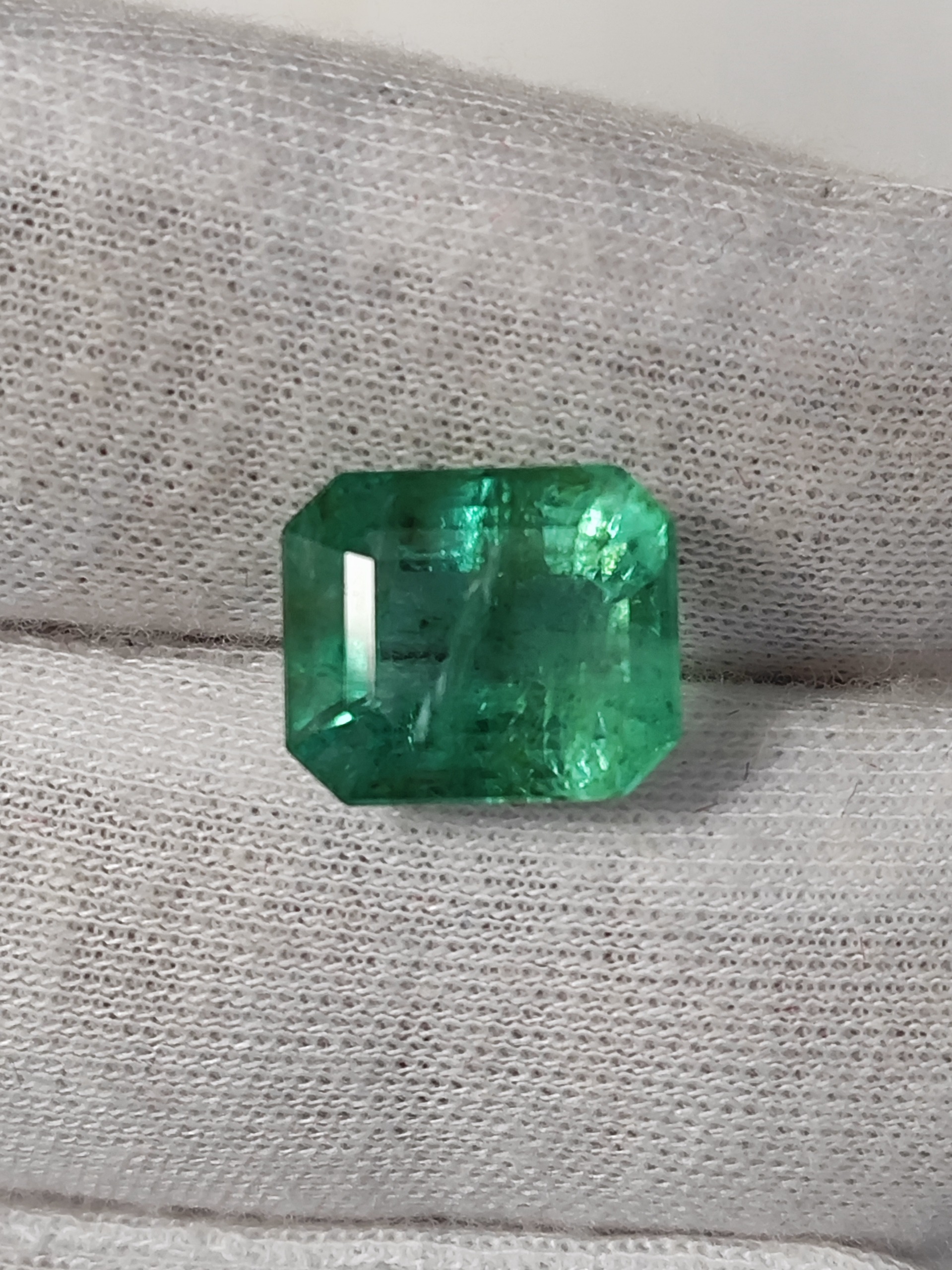 زمرد اصل زامبیا با شناسنامه