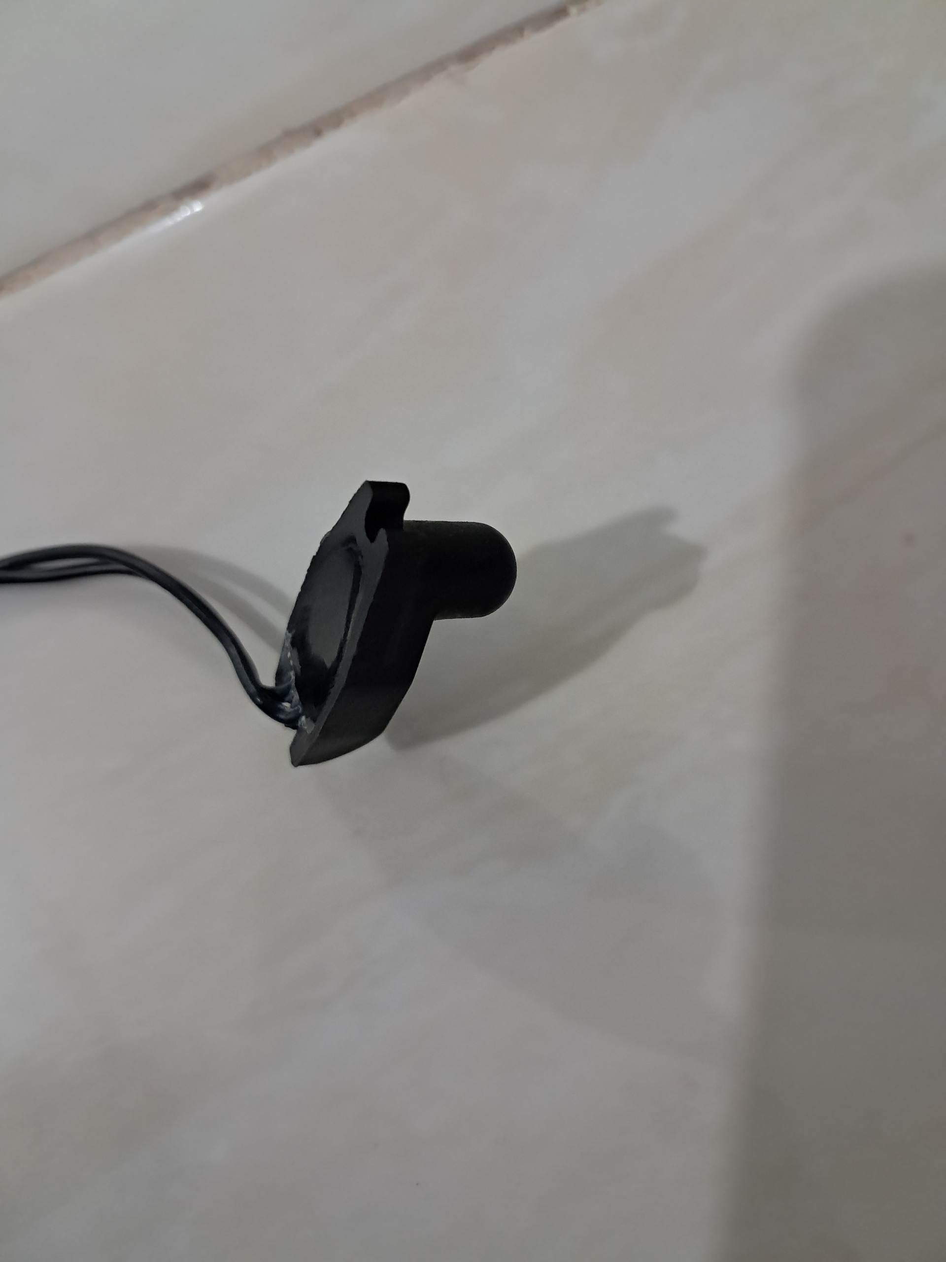 سنسور دماسنج زیر آینه بغل خودرو فابریکی