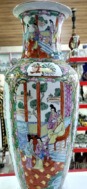 گلدان سایز بزرگ کنارسالنی مرغی
