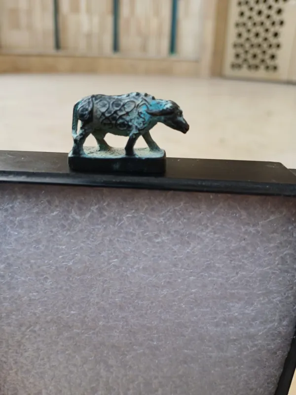 مجسمه مینیاتوری گاو