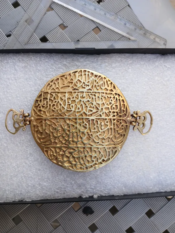 بازوبند برنجی قدیمی