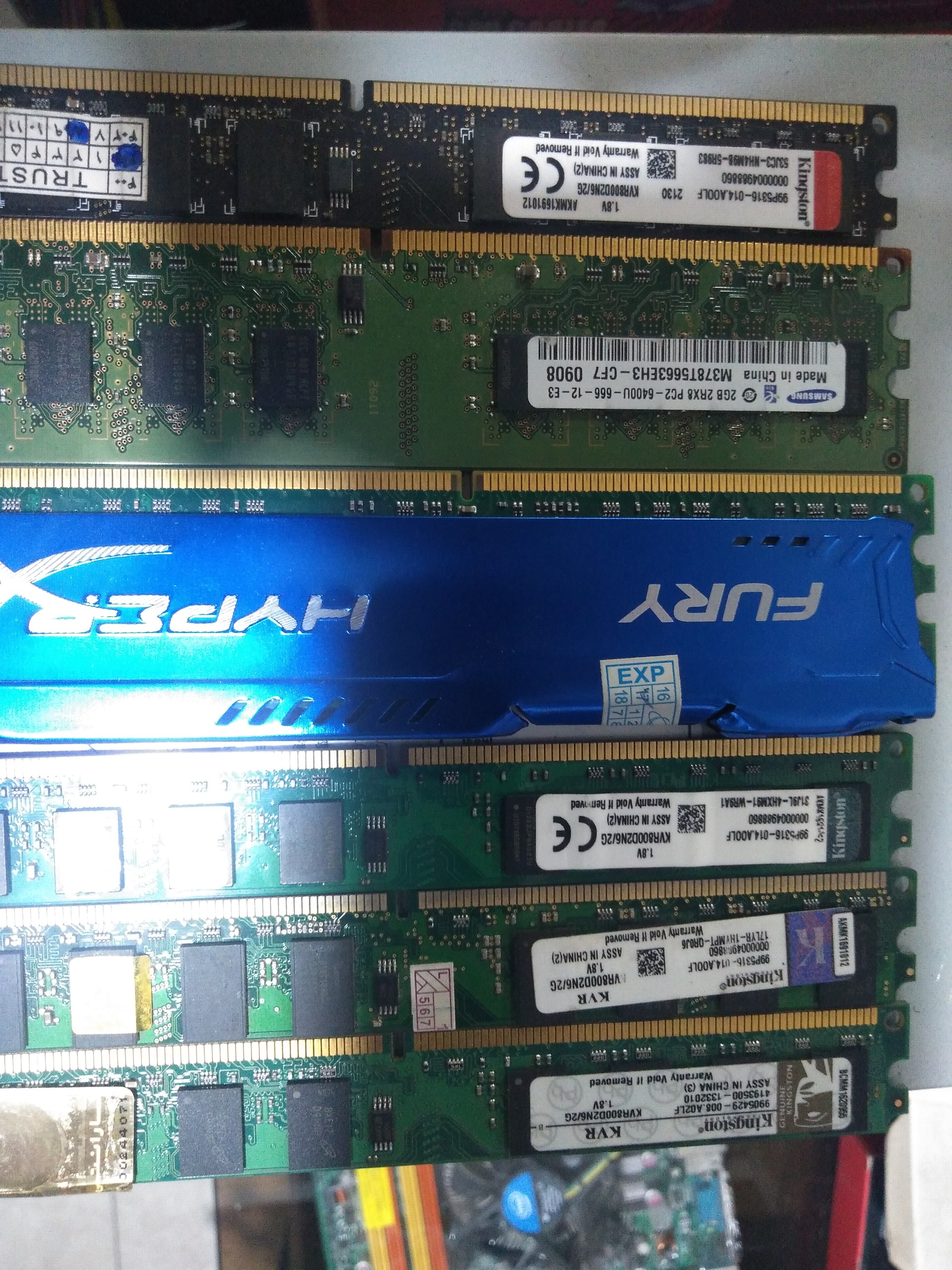 رم دو گیگ DDR2 تمییز