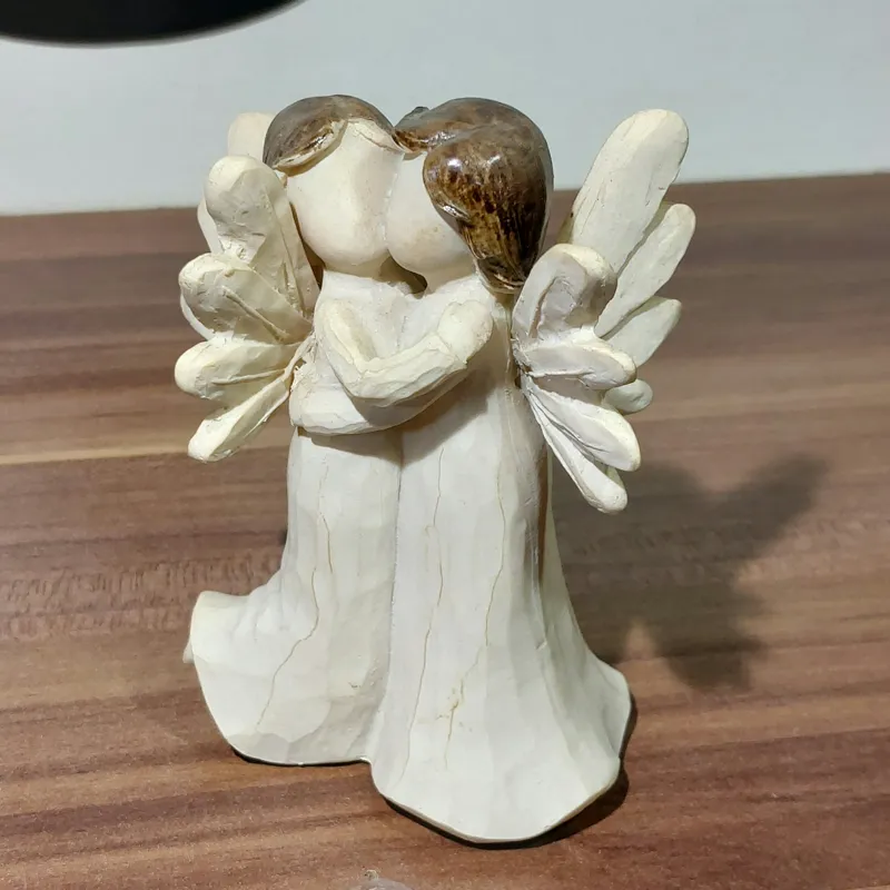 مجسمه فرشته خارجی