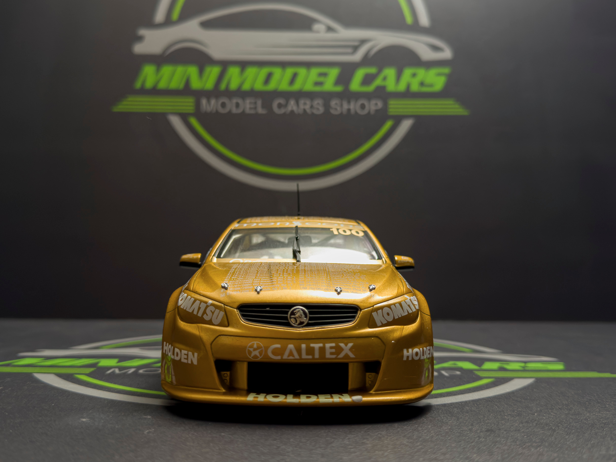 ماکت ماشین هولدن Holden VF Commodore 100 V8 2015