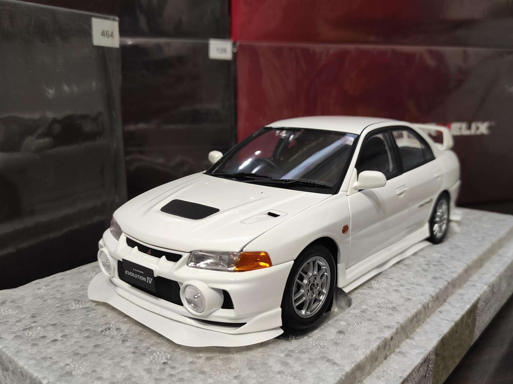 ماکت ماشین میتسوبیشی لنسر EVO IV