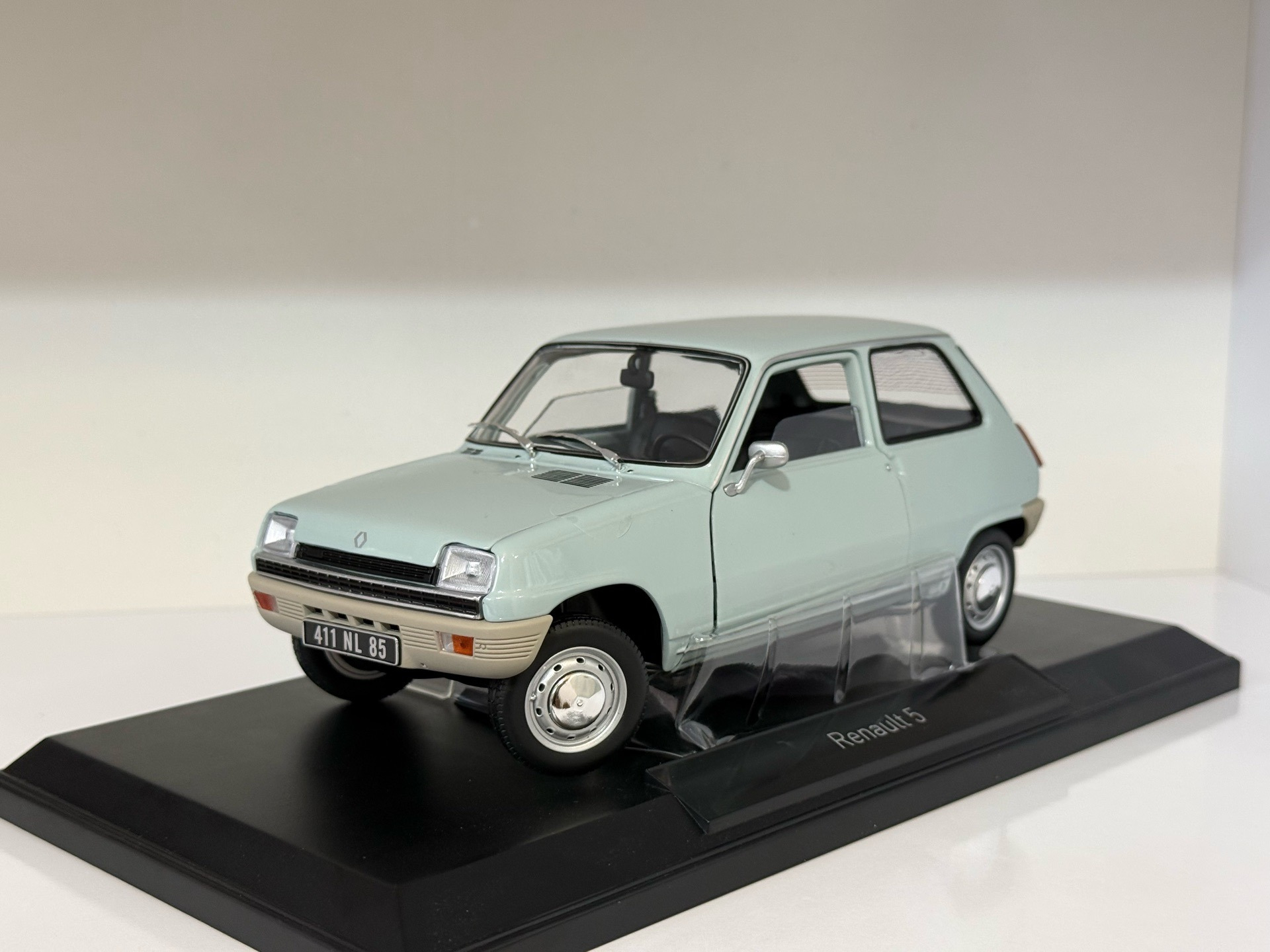 ماکت نوستالژی رنو 5