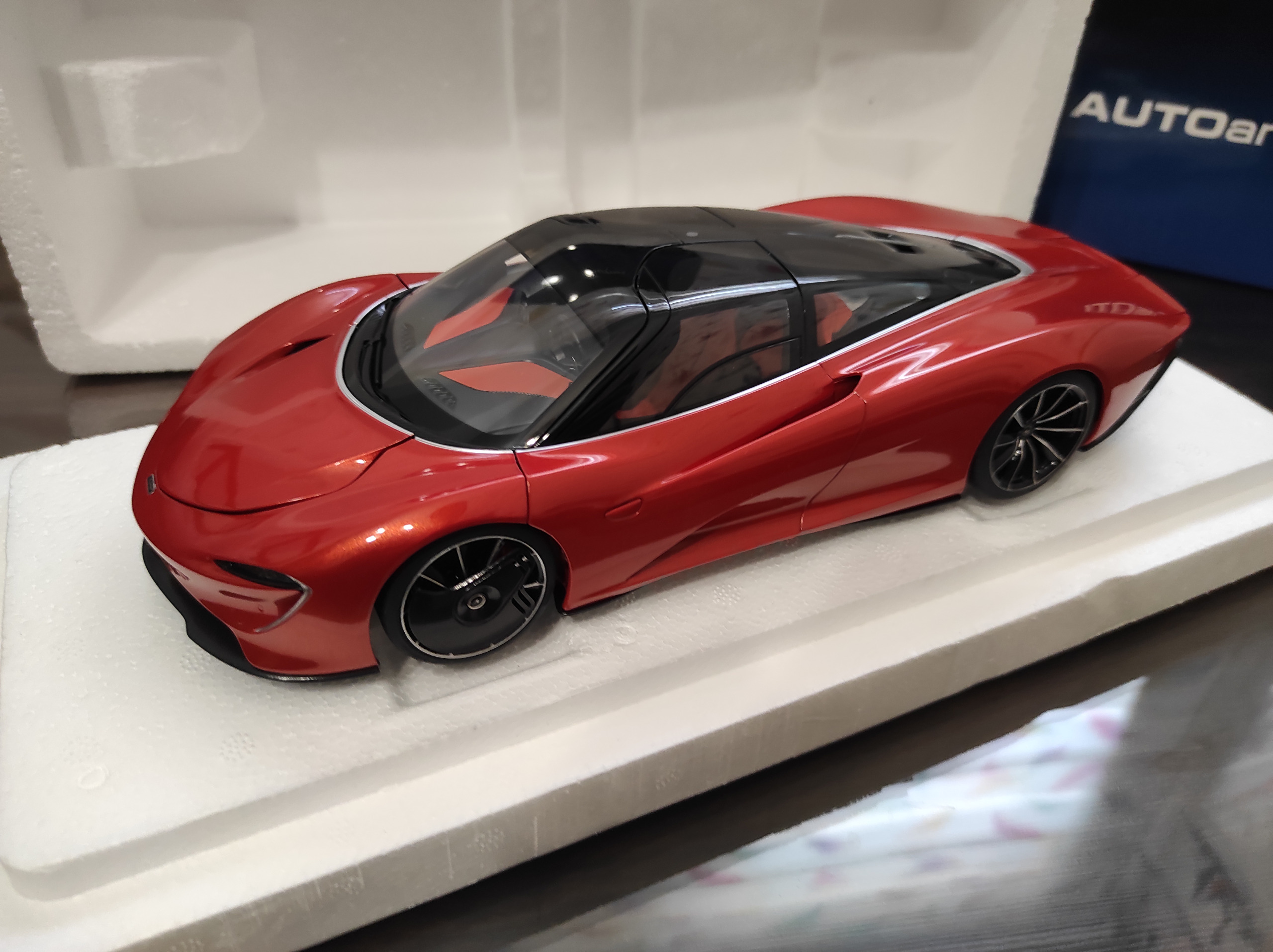 ماکت ماشین مکلارن اسپیدتیل McLaren Speedtail