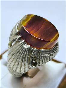 انگشتربسیارزیبا