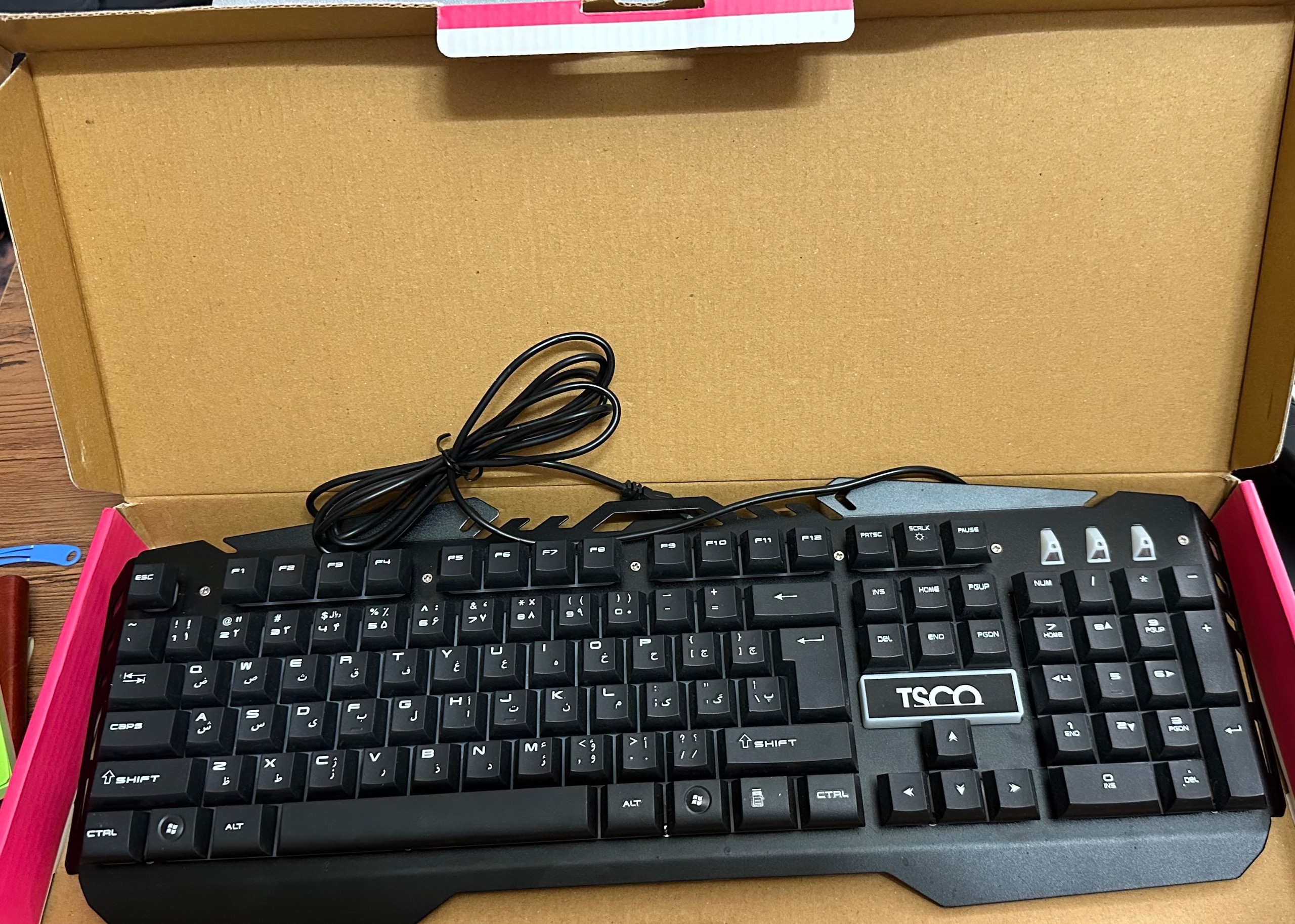 کیبورد گیمینگ با سیم تسکو