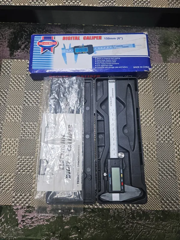 کولیس دیجیتال measuring