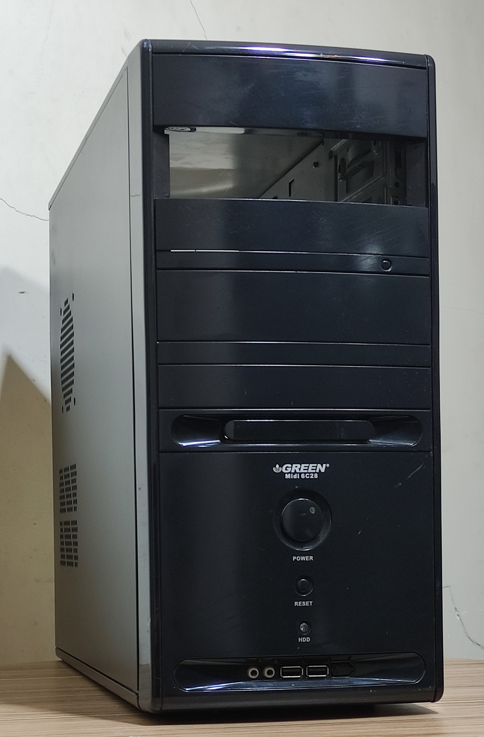 قاب کیس GREEN مدل Midi 6c28